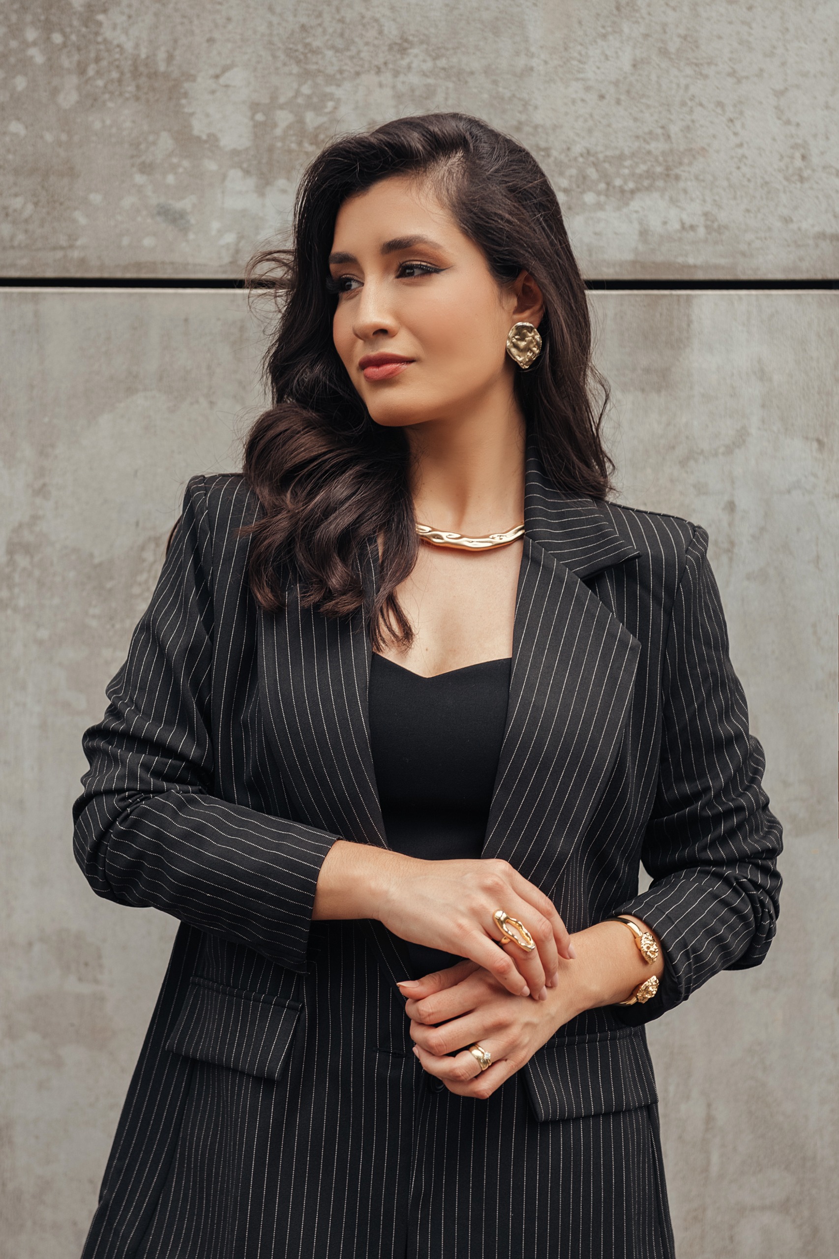 Retrato de Edna Fernandes, consultora de estilo.